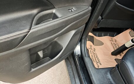 Mitsubishi Outlander III рестайлинг 3, 2018 год, 2 450 000 рублей, 31 фотография