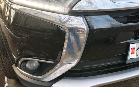 Mitsubishi Outlander III рестайлинг 3, 2018 год, 2 450 000 рублей, 29 фотография