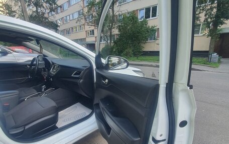 Hyundai Solaris II рестайлинг, 2019 год, 800 000 рублей, 8 фотография