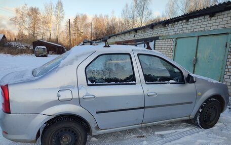 Renault Logan I, 2013 год, 280 000 рублей, 3 фотография