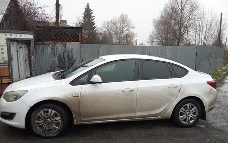 Opel Astra J, 2013 год, 650 000 рублей, 5 фотография