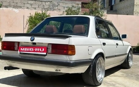 BMW 3 серия, 1985 год, 720 000 рублей, 15 фотография