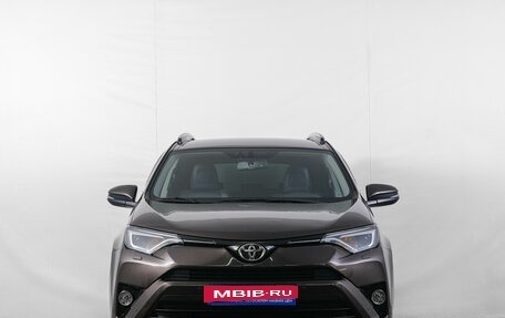 Toyota RAV4, 2019 год, 2 999 000 рублей, 2 фотография