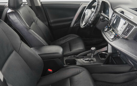 Toyota RAV4, 2019 год, 2 999 000 рублей, 12 фотография