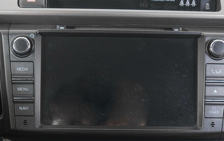 Toyota RAV4, 2019 год, 2 999 000 рублей, 21 фотография