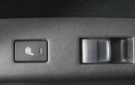 Toyota RAV4, 2019 год, 2 999 000 рублей, 28 фотография