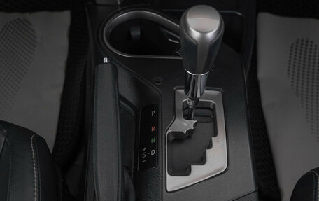 Toyota RAV4, 2019 год, 2 999 000 рублей, 24 фотография