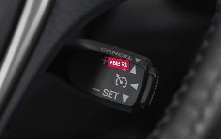 Toyota RAV4, 2019 год, 2 999 000 рублей, 25 фотография