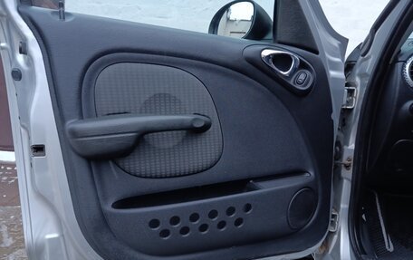 Chrysler PT Cruiser, 2004 год, 415 000 рублей, 17 фотография