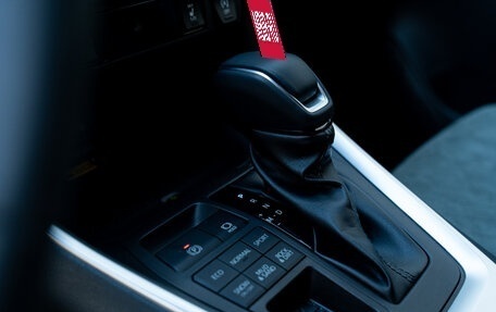 Toyota RAV4, 2025 год, 4 790 000 рублей, 29 фотография