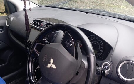 Mitsubishi Mirage VI рестайлинг, 2016 год, 760 000 рублей, 5 фотография