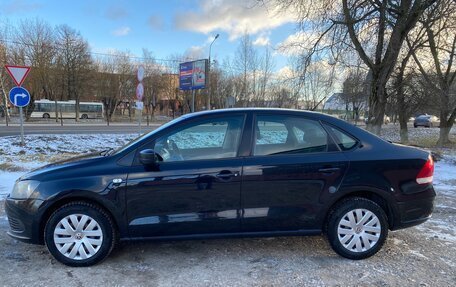 Volkswagen Polo VI (EU Market), 2013 год, 700 000 рублей, 2 фотография