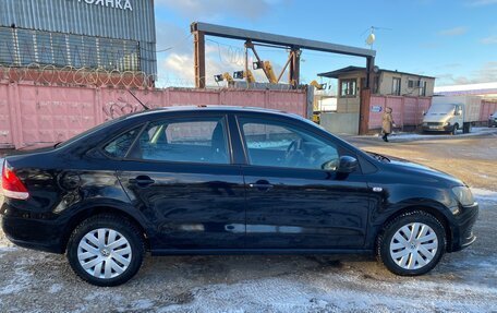 Volkswagen Polo VI (EU Market), 2013 год, 700 000 рублей, 6 фотография