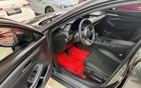 Mazda 3, 2022 год, 1 853 000 рублей, 10 фотография