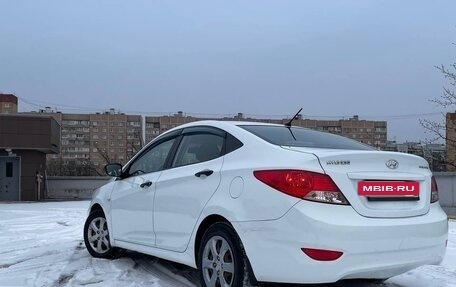 Hyundai Solaris II рестайлинг, 2013 год, 549 000 рублей, 5 фотография