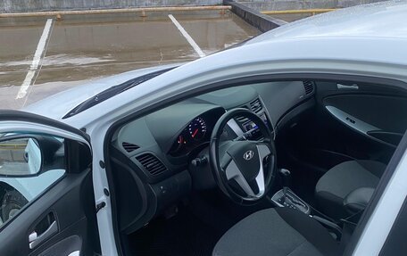 Hyundai Solaris II рестайлинг, 2013 год, 549 000 рублей, 17 фотография