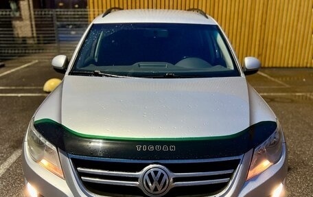 Volkswagen Tiguan I, 2010 год, 990 000 рублей, 3 фотография