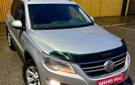 Volkswagen Tiguan I, 2010 год, 990 000 рублей, 4 фотография