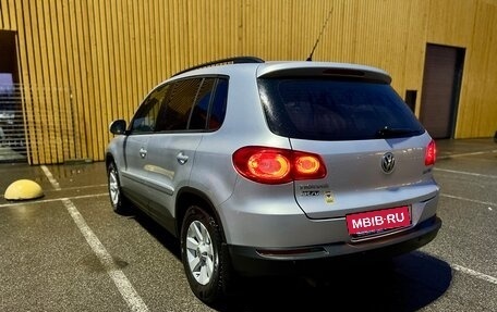 Volkswagen Tiguan I, 2010 год, 990 000 рублей, 5 фотография
