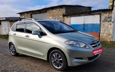 Honda FR-V, 2005 год, 900 000 рублей, 3 фотография