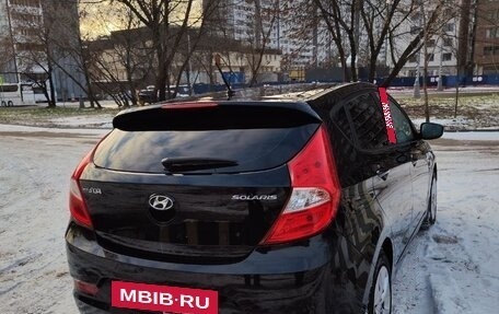 Hyundai Solaris II рестайлинг, 2015 год, 950 000 рублей, 4 фотография