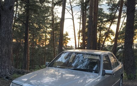 Mercedes-Benz W124, 1990 год, 220 000 рублей, 2 фотография