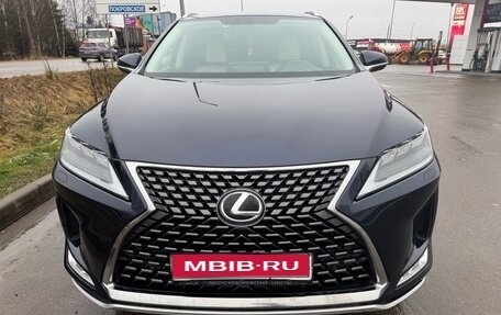 Lexus RX IV рестайлинг, 2020 год, 4 000 000 рублей, 1 фотография