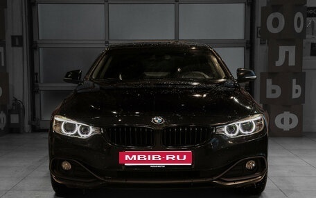 BMW 4 серия, 2015 год, 2 388 000 рублей, 2 фотография