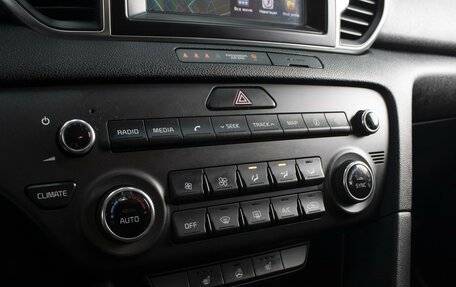 KIA Sportage IV рестайлинг, 2017 год, 1 960 000 рублей, 15 фотография