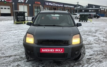 Ford Fusion I, 2006 год, 250 000 рублей, 2 фотография