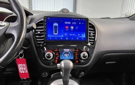 Nissan Juke II, 2012 год, 960 000 рублей, 13 фотография