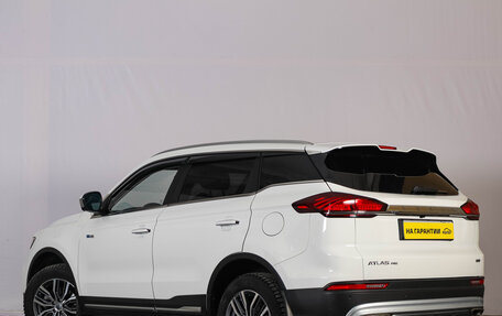 Geely Atlas, 2022 год, 2 469 000 рублей, 7 фотография