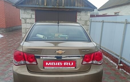 Chevrolet Cruze II, 2013 год, 700 000 рублей, 1 фотография