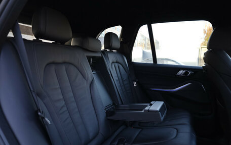 BMW X5, 2019 год, 13 фотография