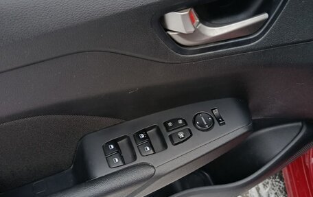 Hyundai Solaris II рестайлинг, 2017 год, 1 220 000 рублей, 11 фотография