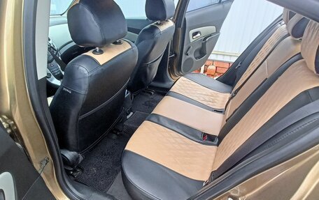 Chevrolet Cruze II, 2013 год, 700 000 рублей, 6 фотография