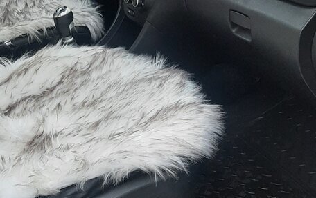 Hyundai Solaris II рестайлинг, 2011 год, 590 000 рублей, 2 фотография