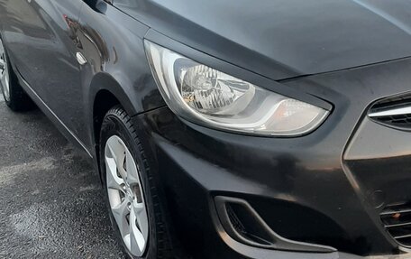 Hyundai Solaris II рестайлинг, 2011 год, 590 000 рублей, 8 фотография