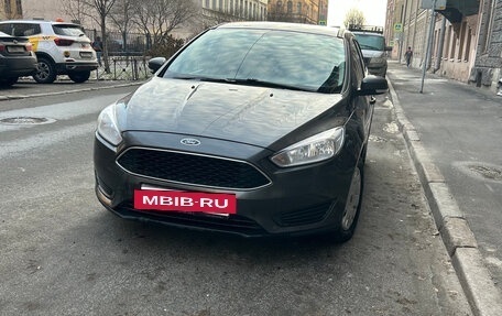 Ford Focus III, 2017 год, 900 000 рублей, 3 фотография