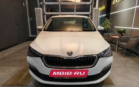 Skoda Rapid II, 2021 год, 1 569 000 рублей, 2 фотография