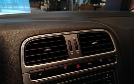 Volkswagen Polo VI (EU Market), 2019 год, 1 429 000 рублей, 16 фотография