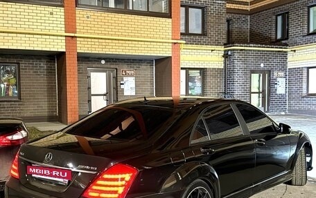 Mercedes-Benz S-Класс, 2005 год, 1 170 000 рублей, 2 фотография