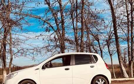 Chevrolet Aveo III, 2010 год, 345 000 рублей, 2 фотография