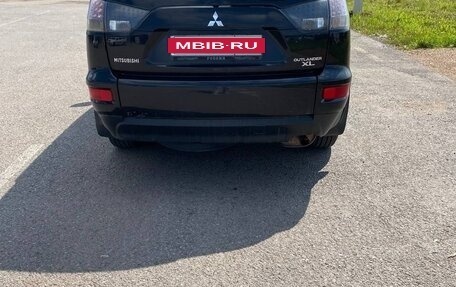 Mitsubishi Outlander III рестайлинг 3, 2010 год, 980 000 рублей, 5 фотография