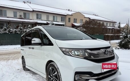 Honda Stepwgn IV, 2016 год, 2 340 000 рублей, 2 фотография