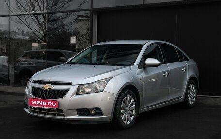 Chevrolet Cruze II, 2010 год, 597 000 рублей, 1 фотография