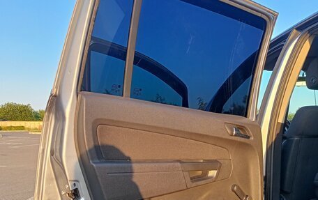 Opel Zafira B, 2008 год, 650 000 рублей, 11 фотография