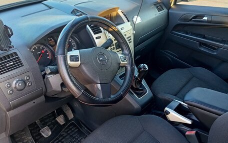 Opel Zafira B, 2008 год, 650 000 рублей, 15 фотография