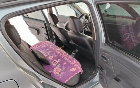 Renault Sandero I, 2011 год, 650 000 рублей, 24 фотография