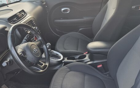 KIA Soul II рестайлинг, 2017 год, 1 635 000 рублей, 14 фотография